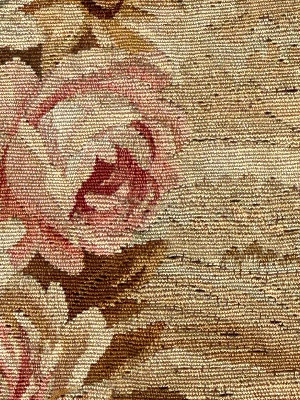 Grazioso arazzo Aubusson francese d'epoca in vendita 4