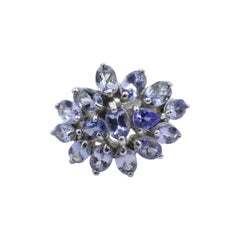 Pretty Flower Tanzanite Ring Set in Silver