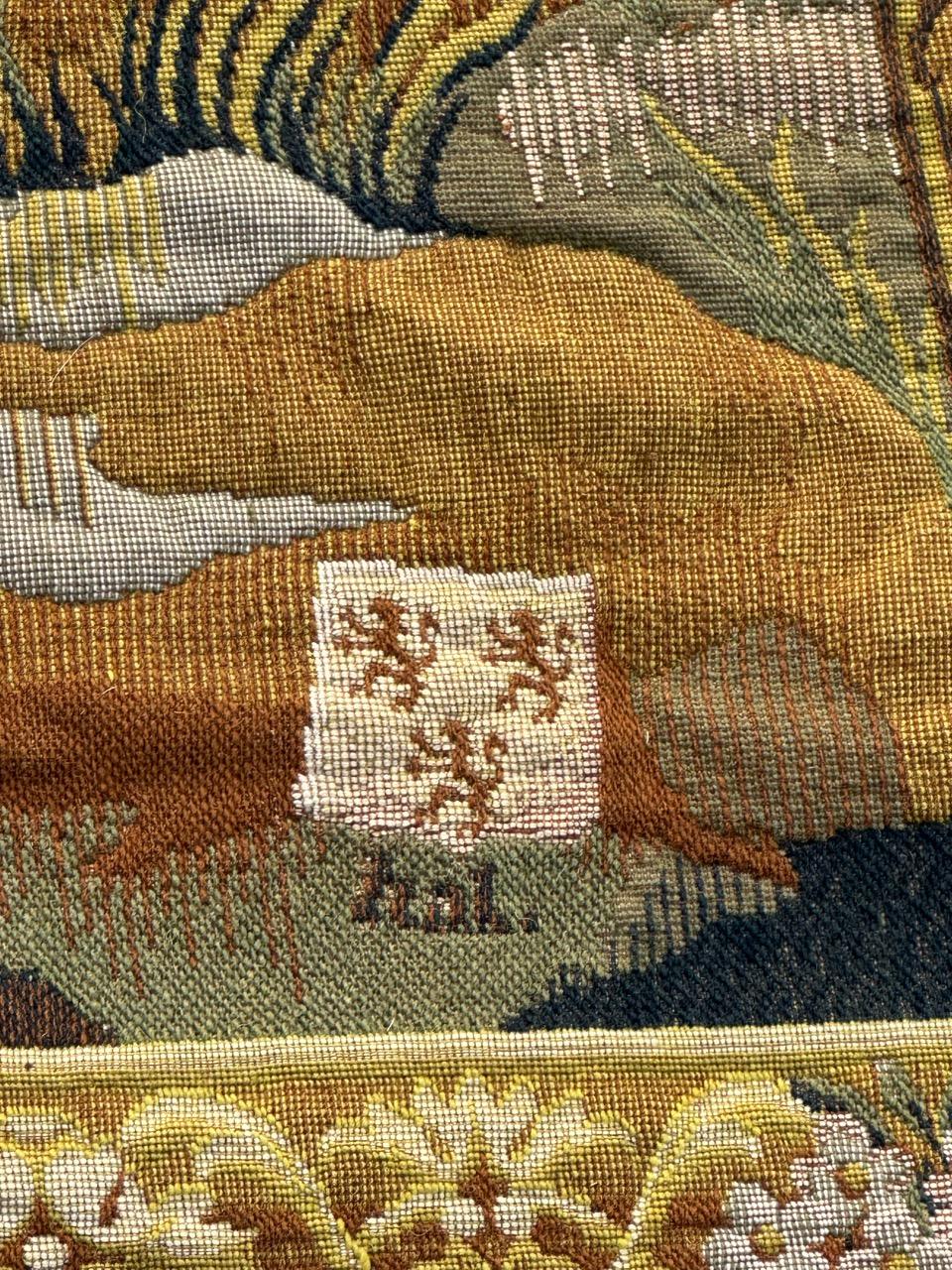 Grazioso arazzo jacquard Halluin francese in stile Aubusson 