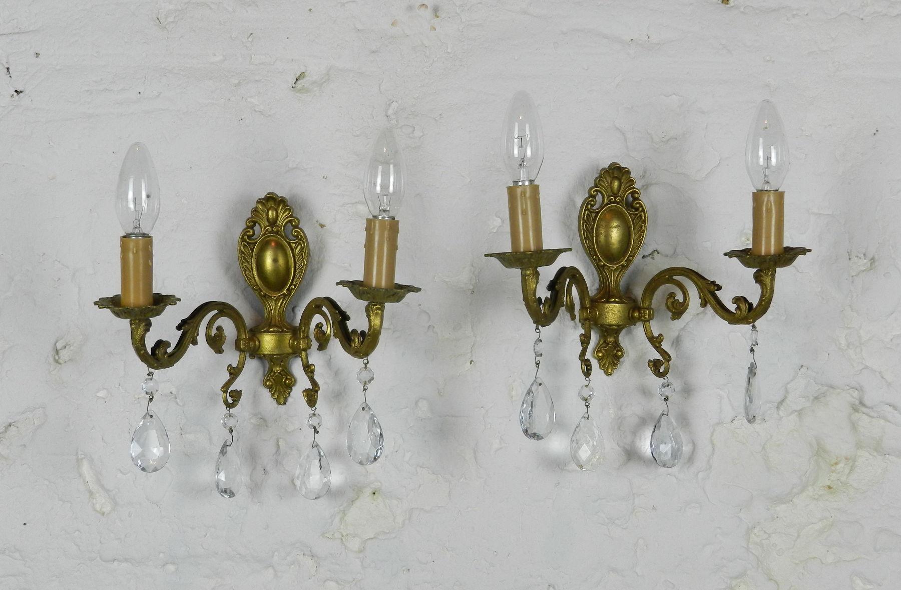 Pretty French Chandelier & Matching Wall Sconces For Sale 5
