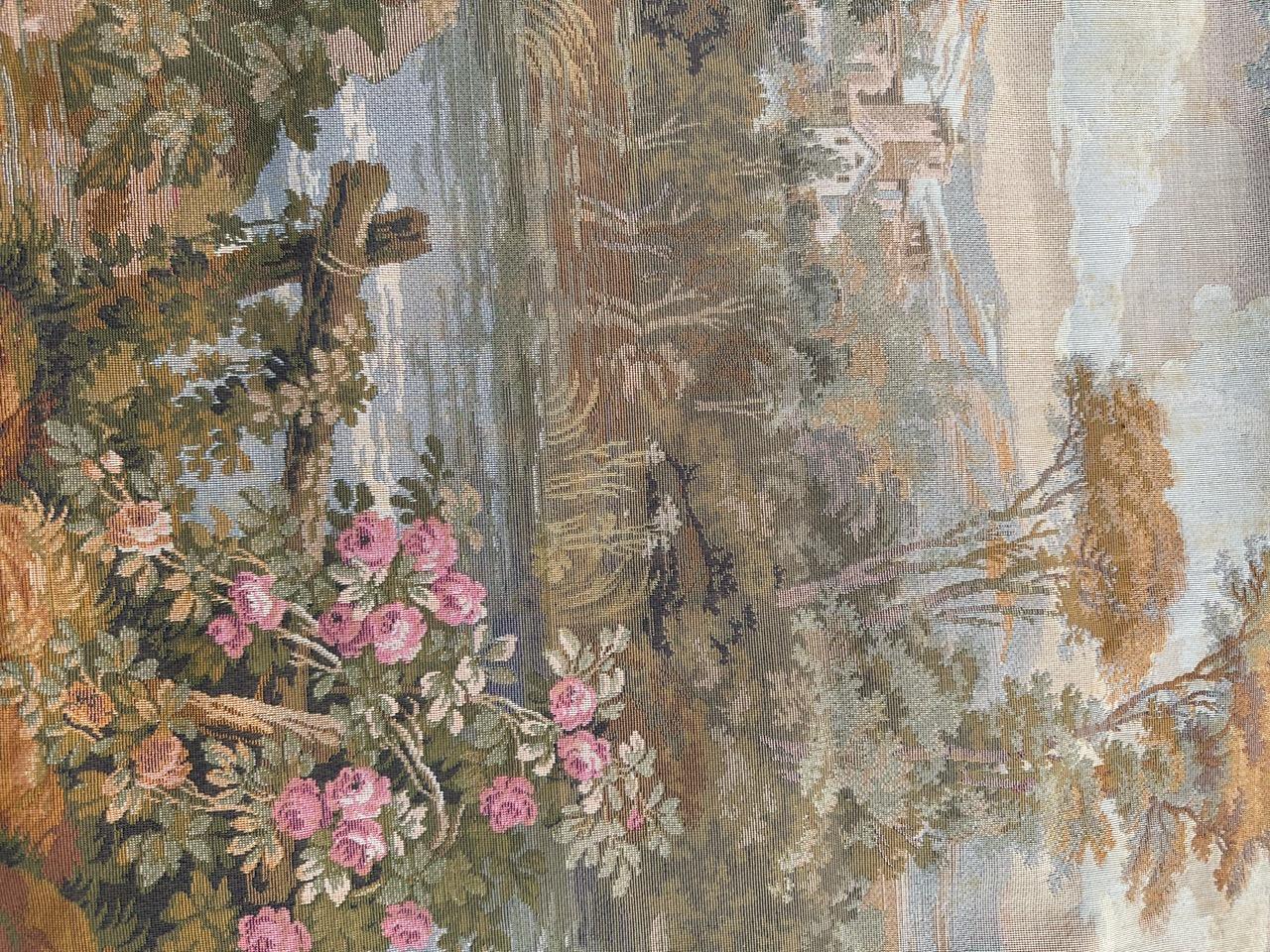 Fait à la machine Bobyrug's Pretty French Gallant Scene Jaquar Tapestry (Tapisserie Jaquar) en vente