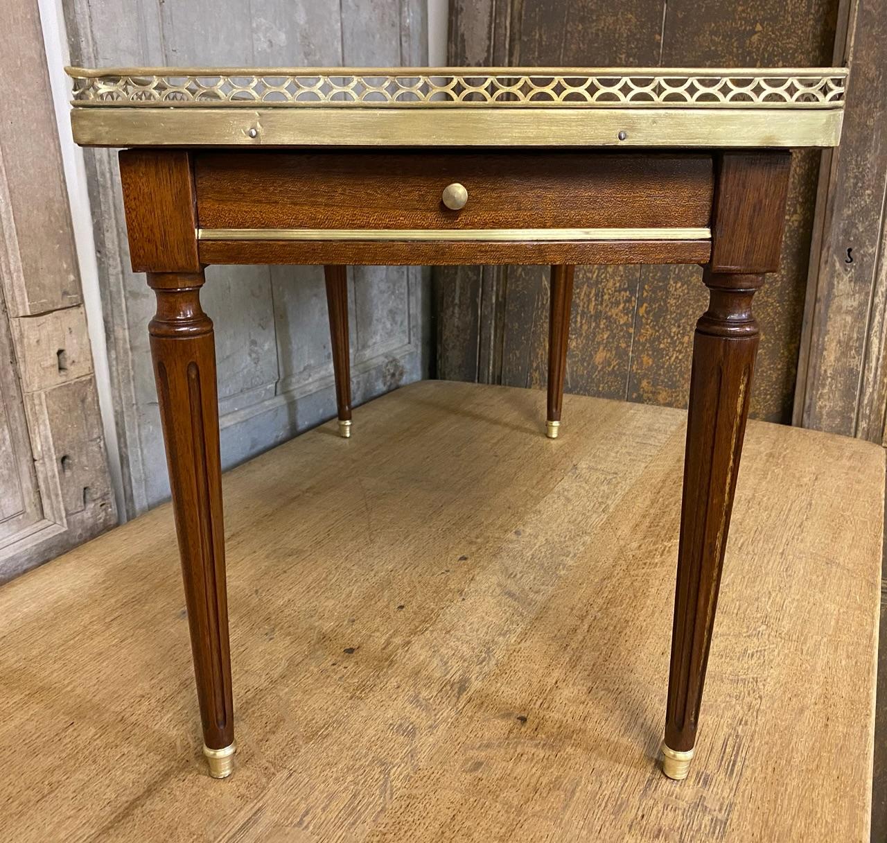 Pretty French Louis XVI Coffee Table with Drawer 6