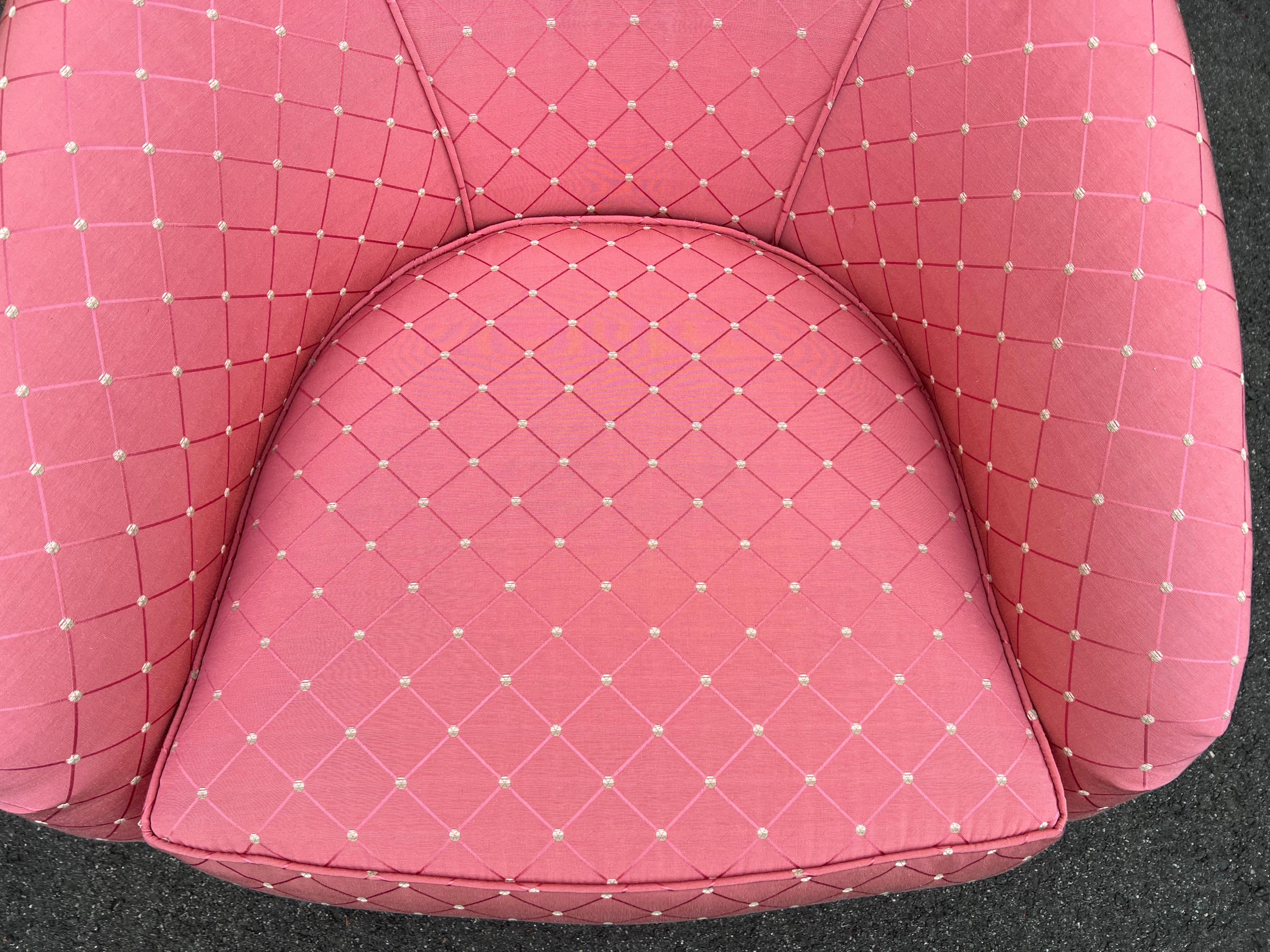 Drehstuhl in Rosa mit drehbarem Stuhl im Angebot 1