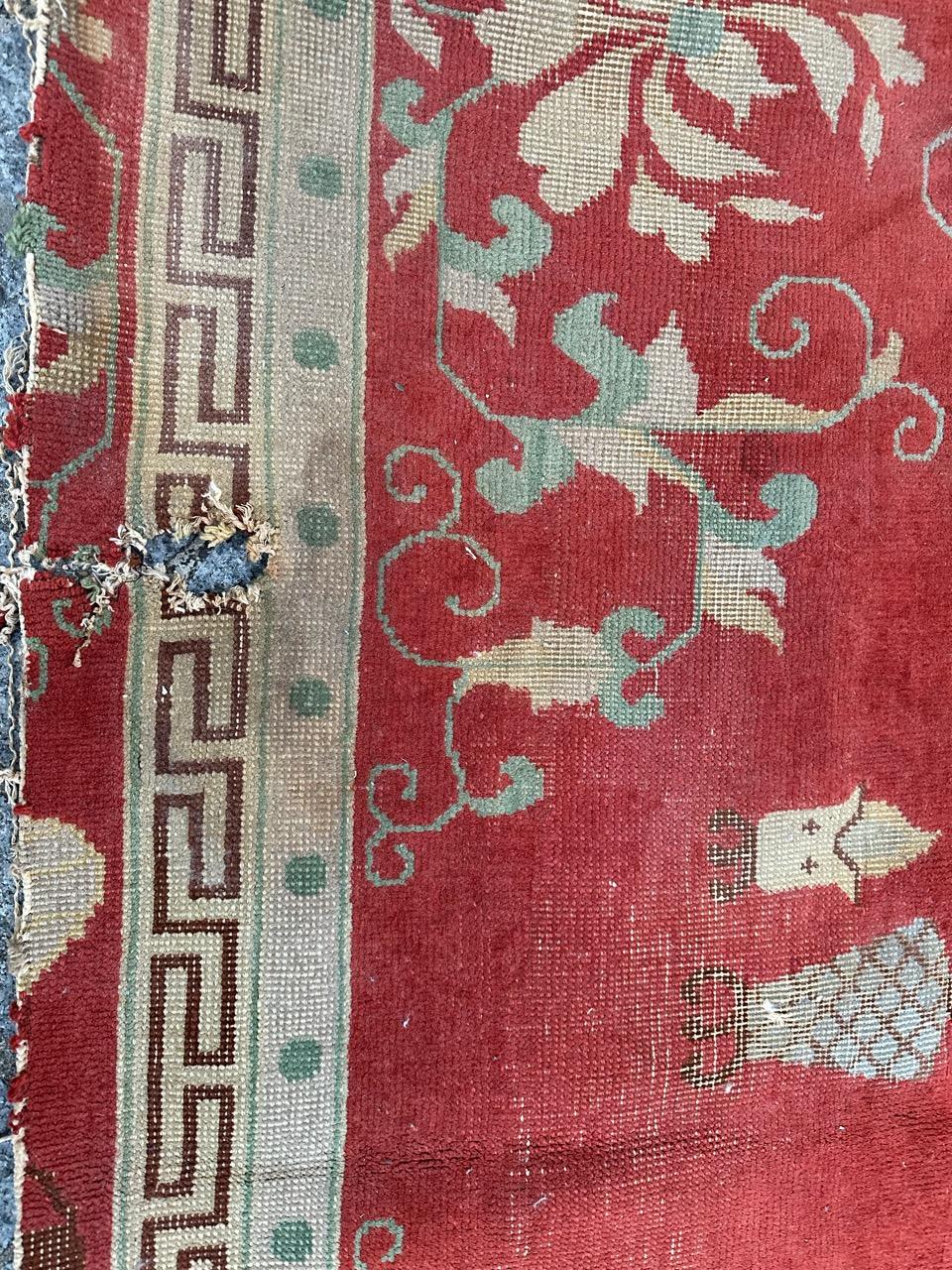 Bobyrug's Hübscher großer antiker chinesischer Art-Deco-Teppich (Art déco) im Angebot