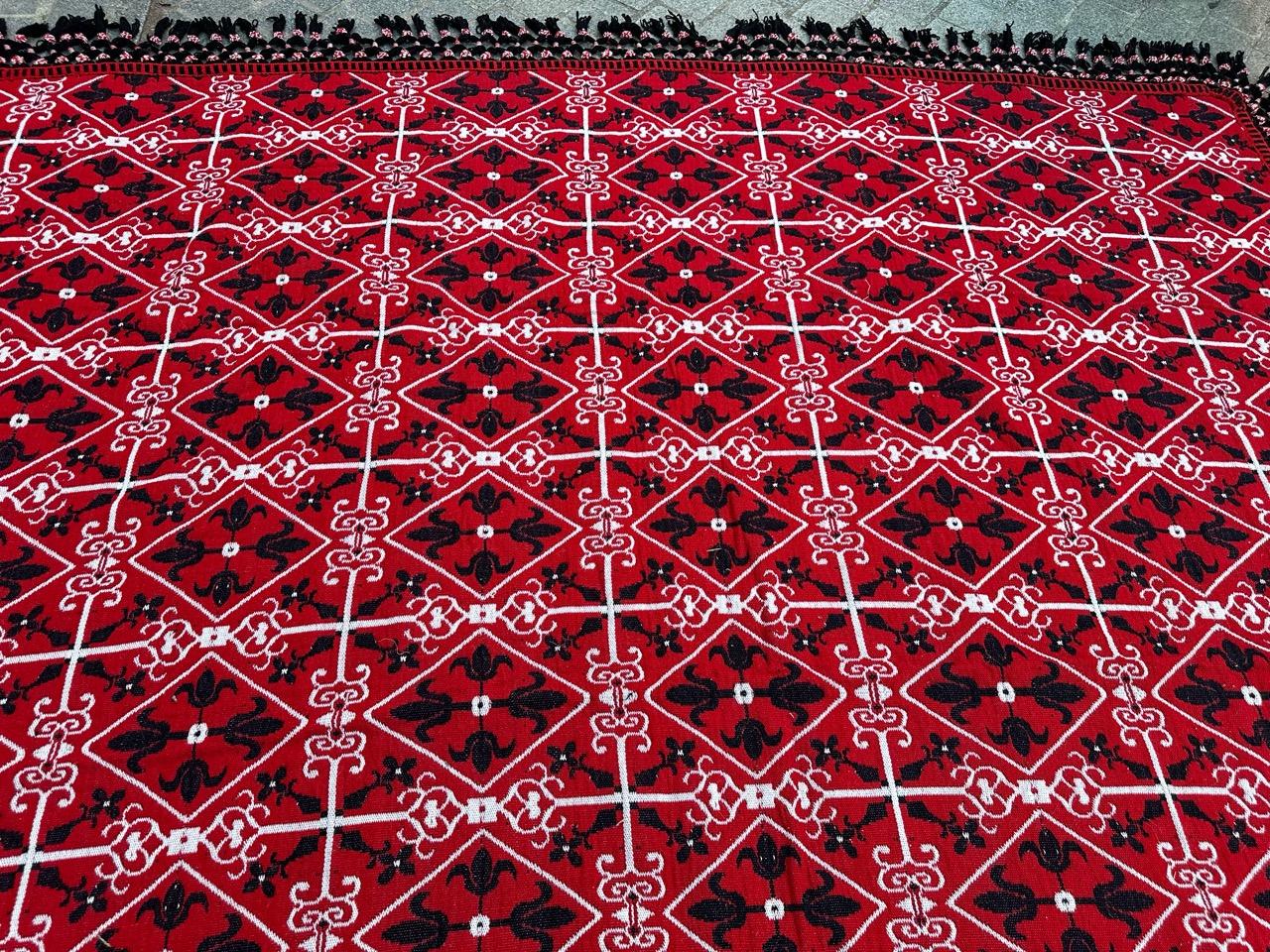 Schöner großer quadratischer doppelseitiger Jacquard-Teppich oder Deckel (Europäisch) im Angebot