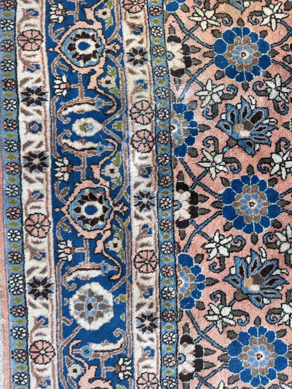 Hübscher großer feiner Vintage-Varamin-Teppich (Handgeknüpft) im Angebot