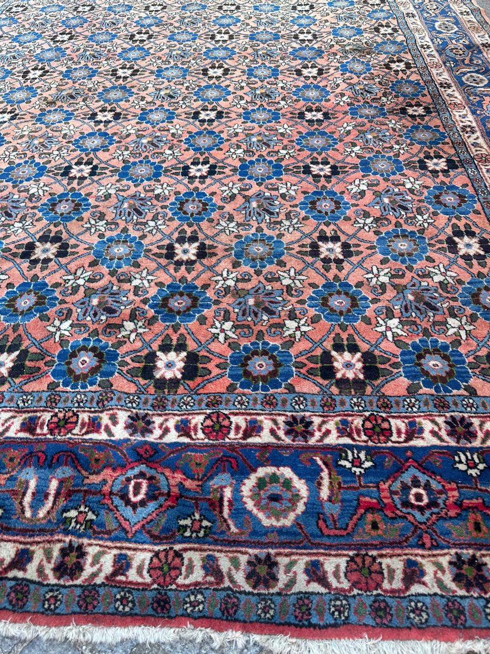 Hübscher großer feiner Vintage-Varamin-Teppich (Wolle) im Angebot
