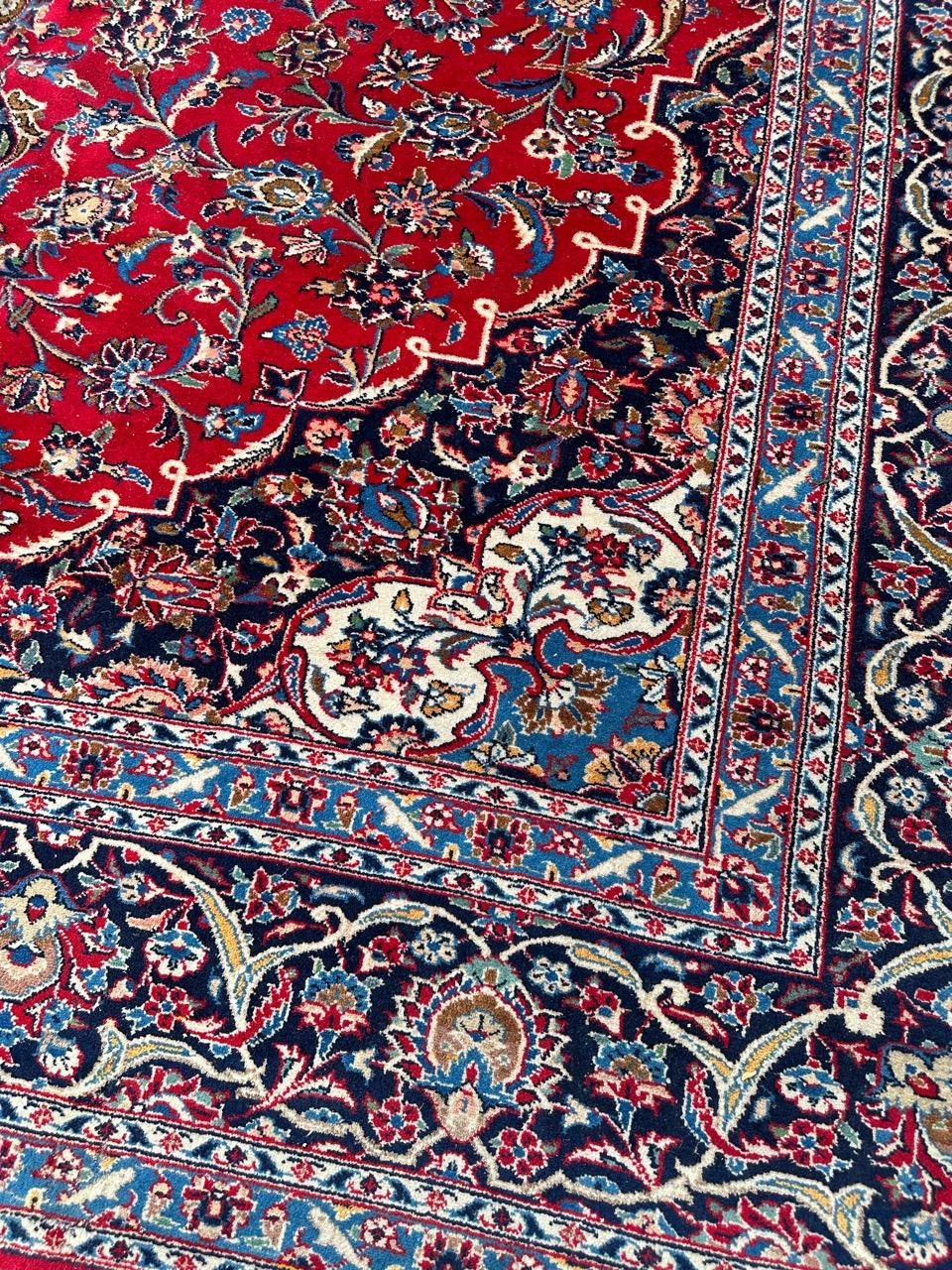 Tappeto vintage in stile Kashan di Bobyrug, piuttosto grande in vendita 4
