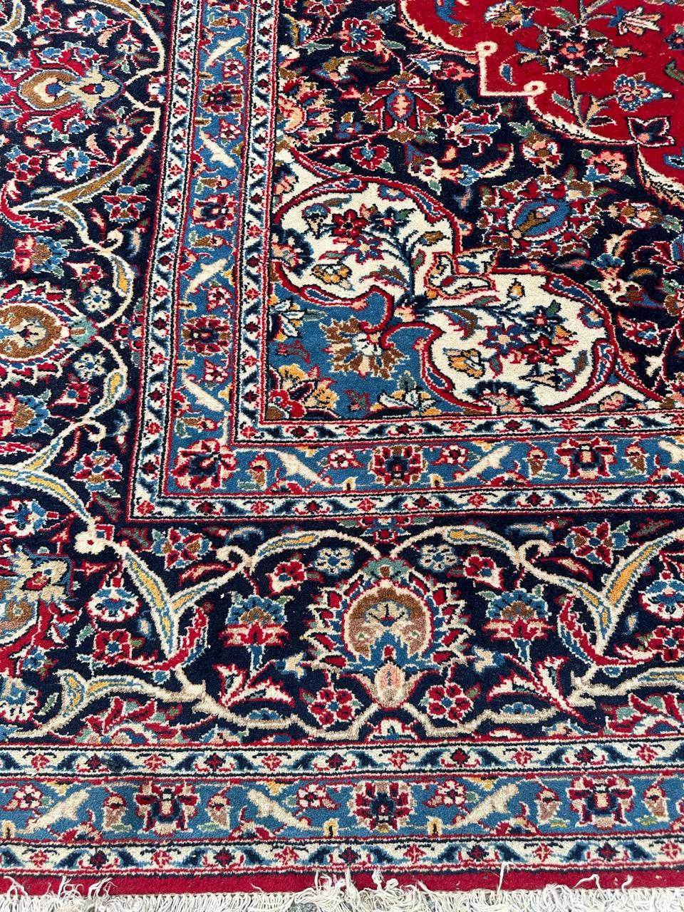 Tappeto vintage in stile Kashan di Bobyrug, piuttosto grande in vendita 2