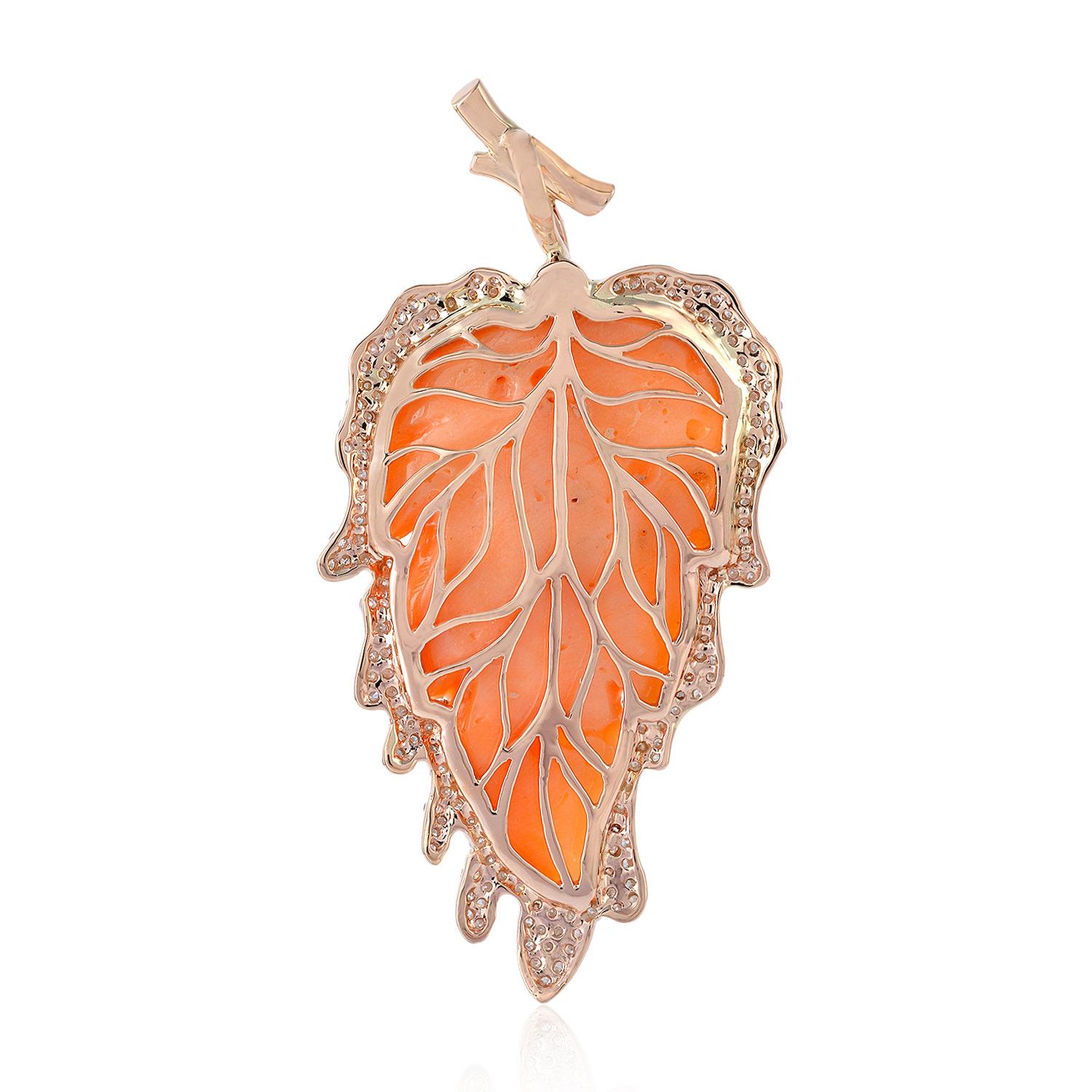 Art Nouveau Pretty Leaf Shape Coral Pendant in 18 Karat Gold and Diamonds