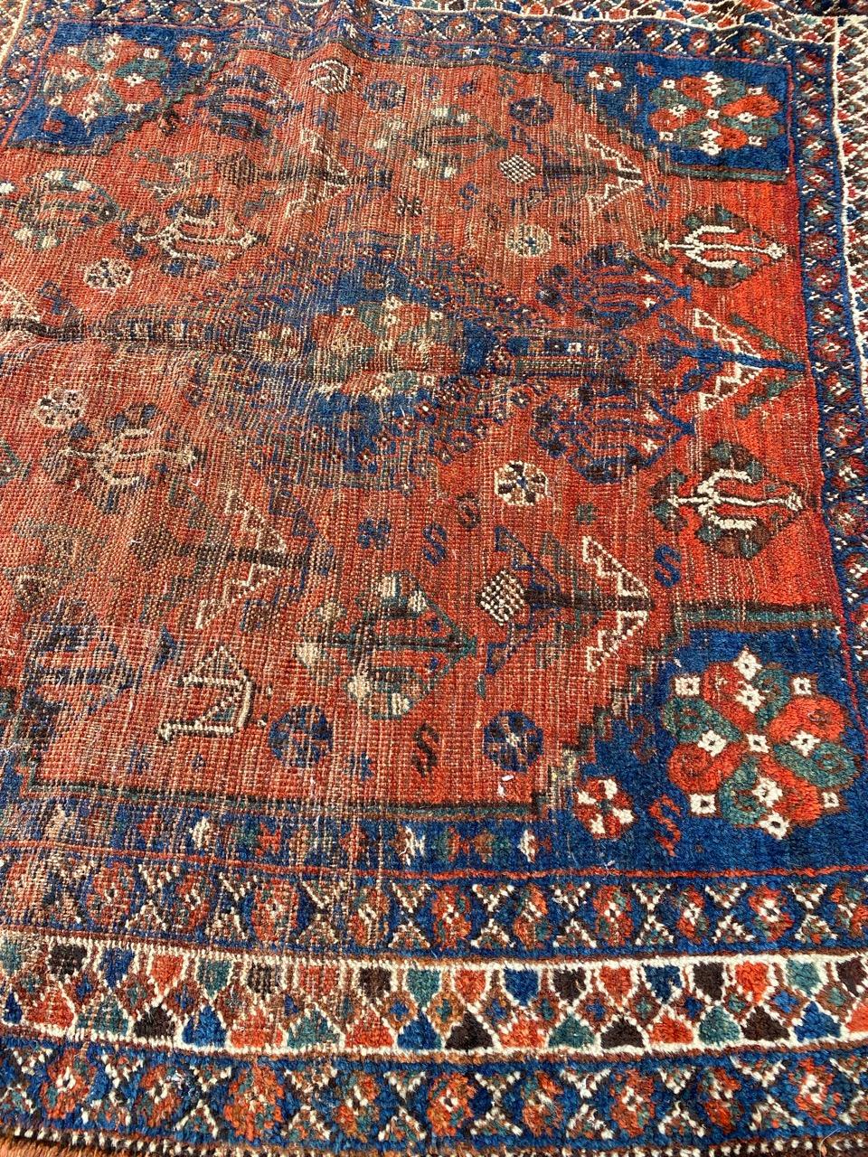 Pretty Little Antique Shiraz Rug 10