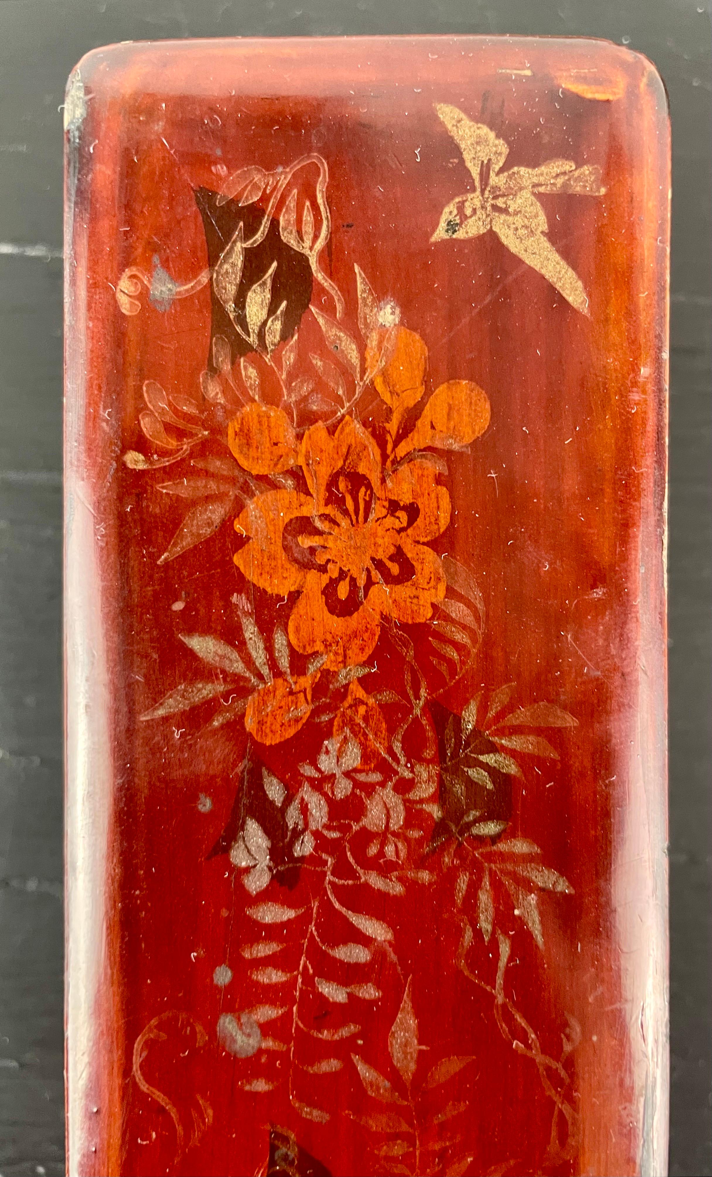 Small Japanese lacquered advertising box for Wiggishoff Paris, late 19th century 7