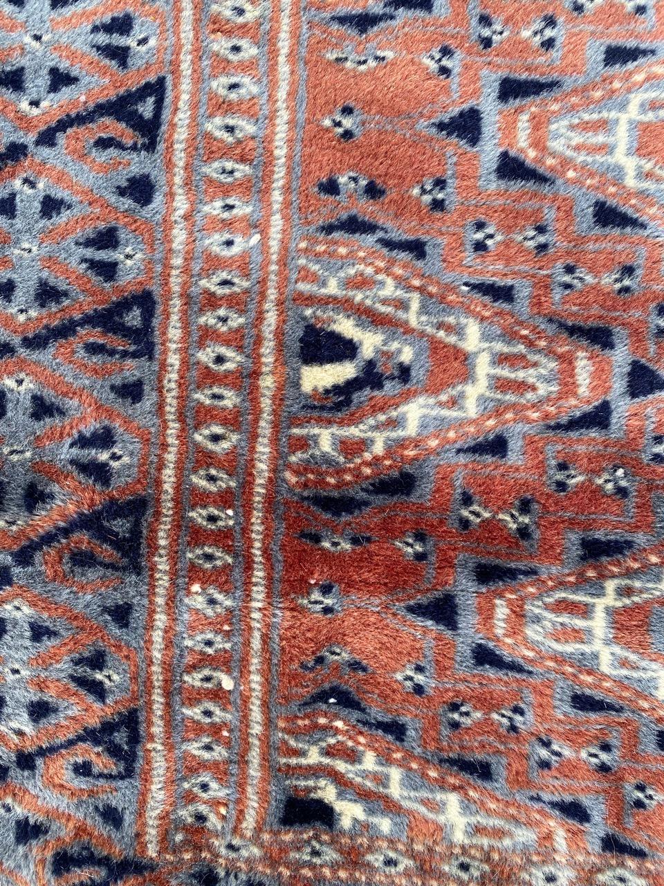 Hand-Knotted Bobyrug’s Pretty Little Vintage Pakistani Rug For Sale