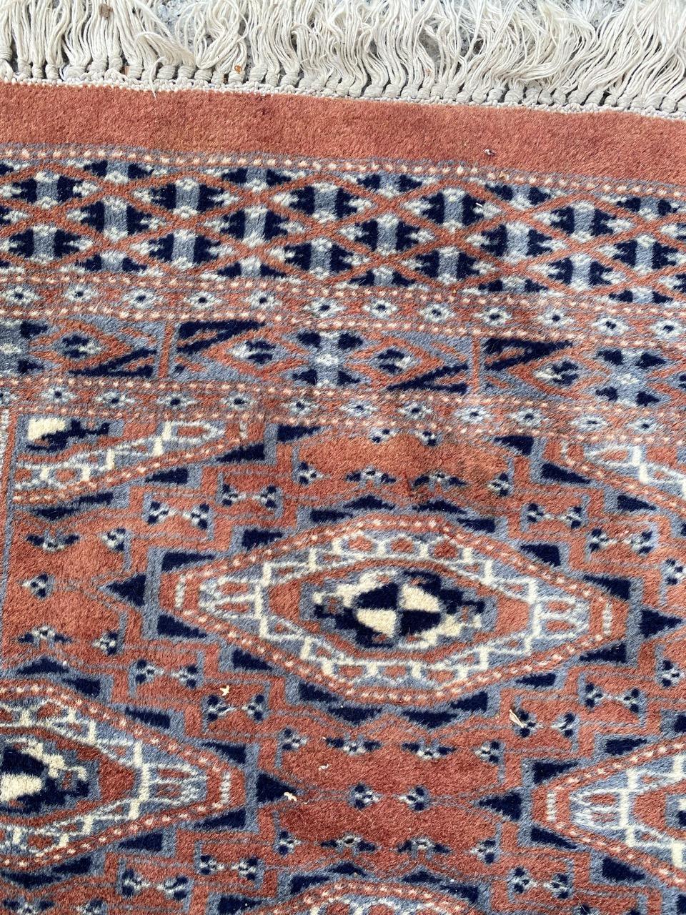 Wool Bobyrug’s Pretty Little Vintage Pakistani Rug For Sale