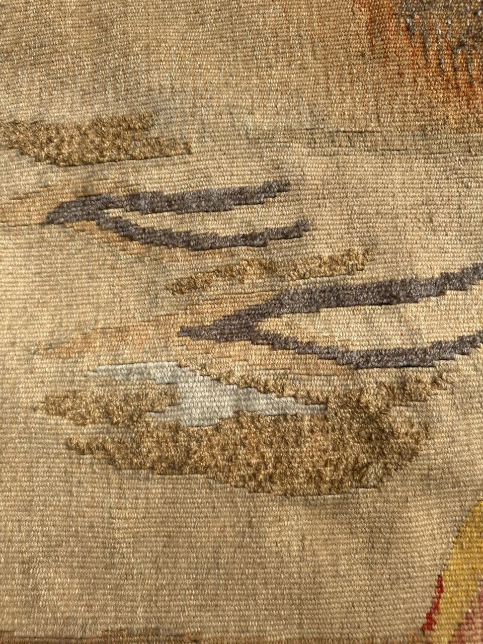 Grazioso arazzo Aubusson francese della metà del XX secolo 