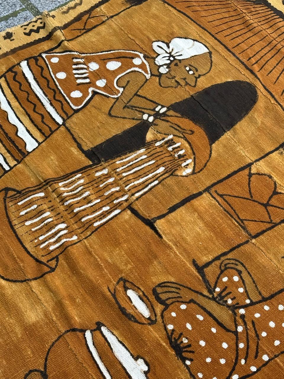 Schöner afrikanischer Bogolan-Wandteppich, handbemalt, Mitte des Jahrhunderts im Angebot 9