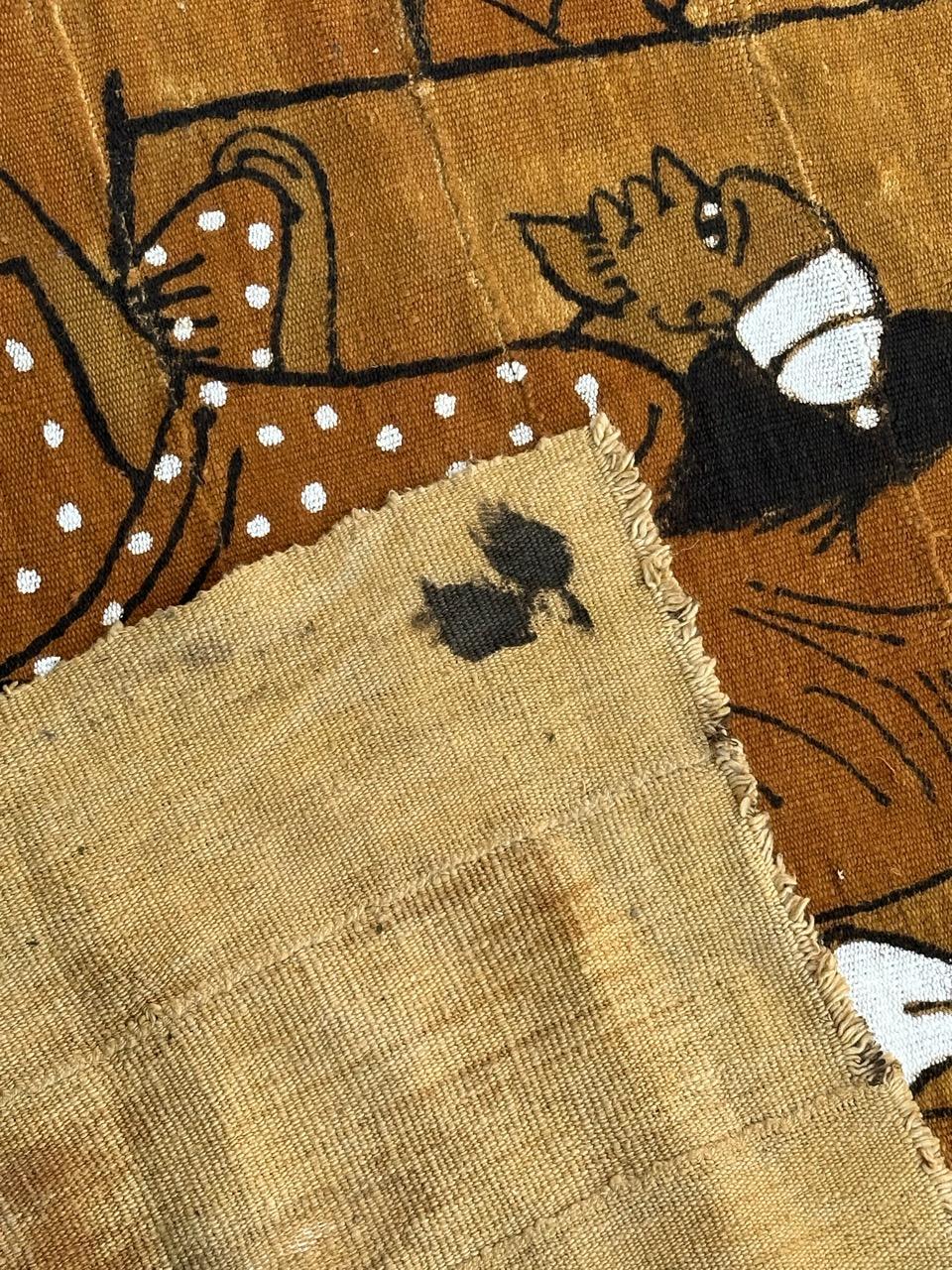 Schöner afrikanischer Bogolan-Wandteppich, handbemalt, Mitte des Jahrhunderts im Angebot 12