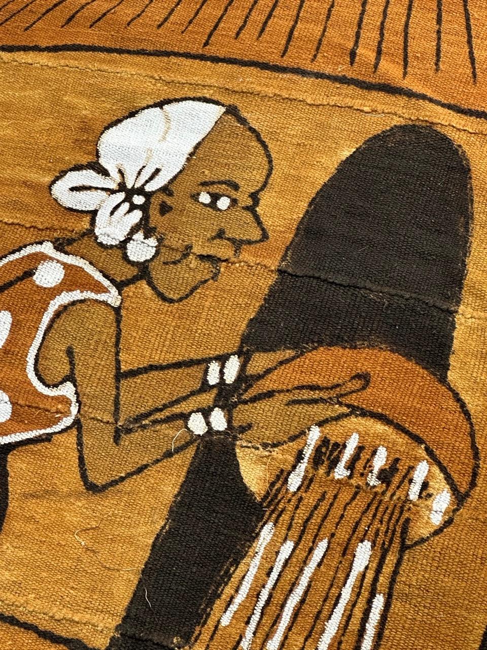 Schöner afrikanischer Bogolan-Wandteppich, handbemalt, Mitte des Jahrhunderts (Malisch) im Angebot