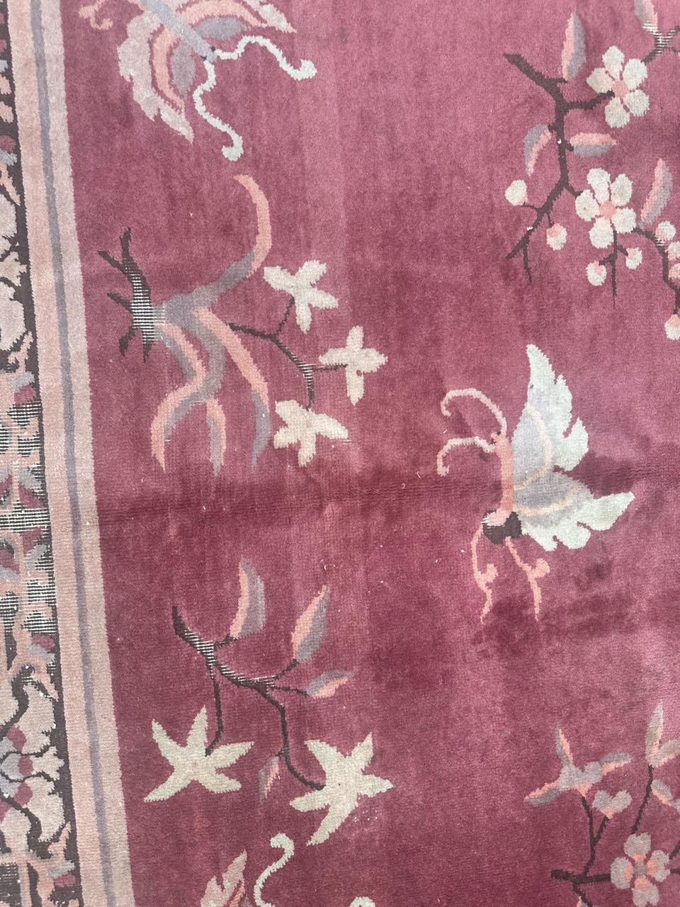 20th Century Pretty mid century distressed Chinese art deco design rug For Sale