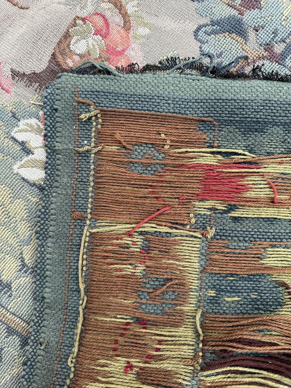 Bobyrug’s Nice French Aubusson Style Jaquar Tapestry Design « La Filandière » For Sale 12