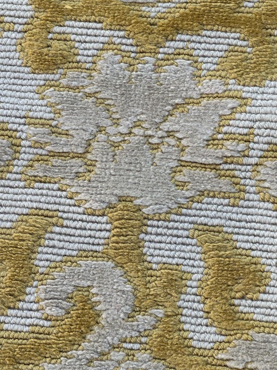 Pretty mid century French Cogolin decorative rug For Sale 8