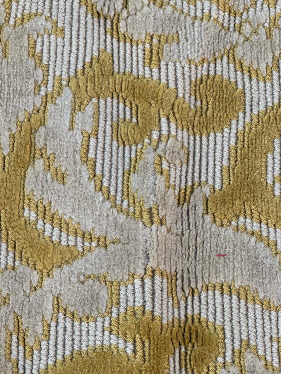 Pretty mid century French Cogolin decorative rug For Sale 1