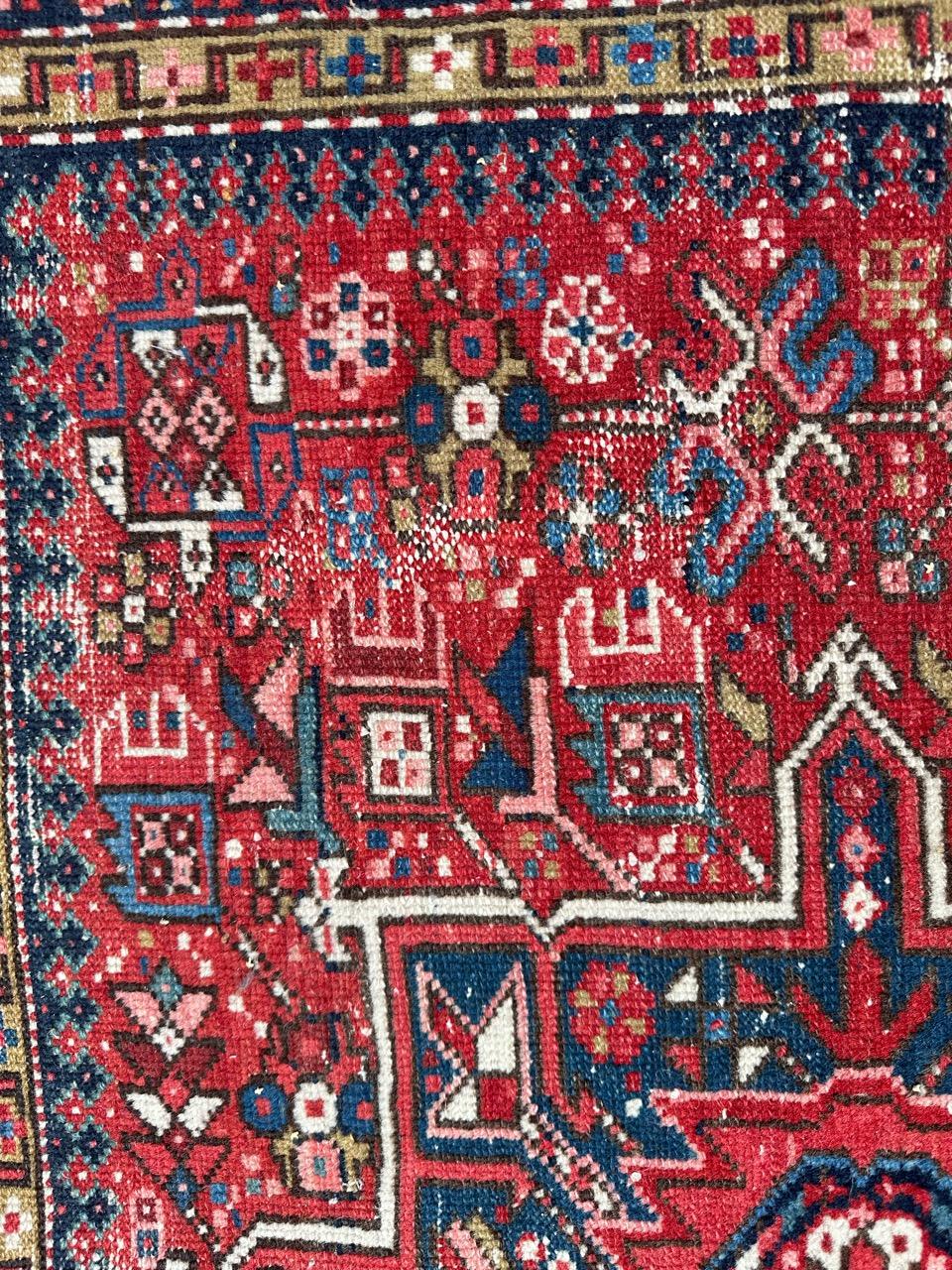 Pretty mid century Heriz Gharaje rug In Good Condition For Sale In Saint Ouen, FR