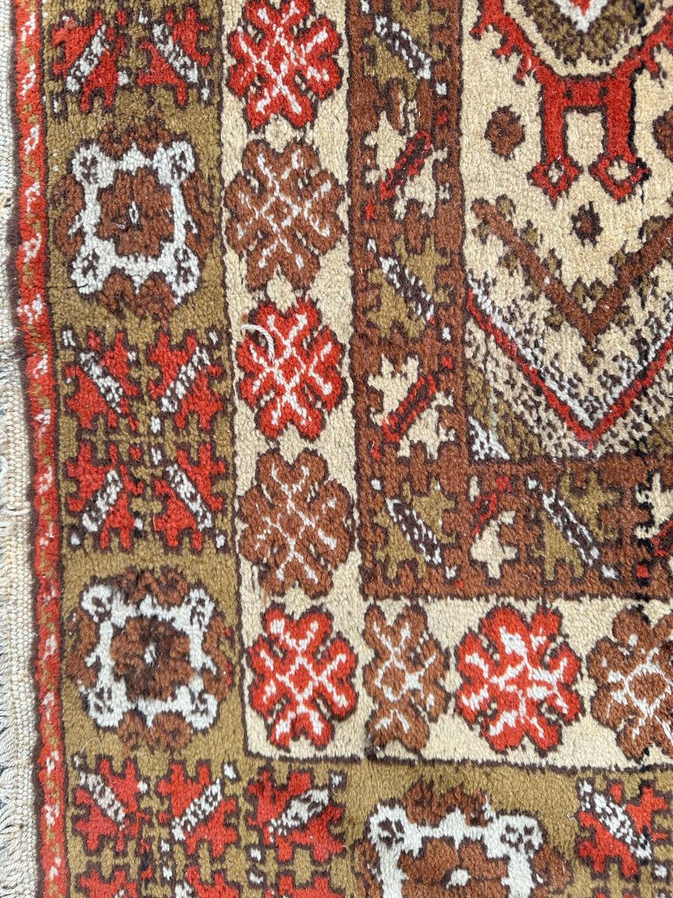 Pretty mid century Moroccan tribal rug For Sale 5