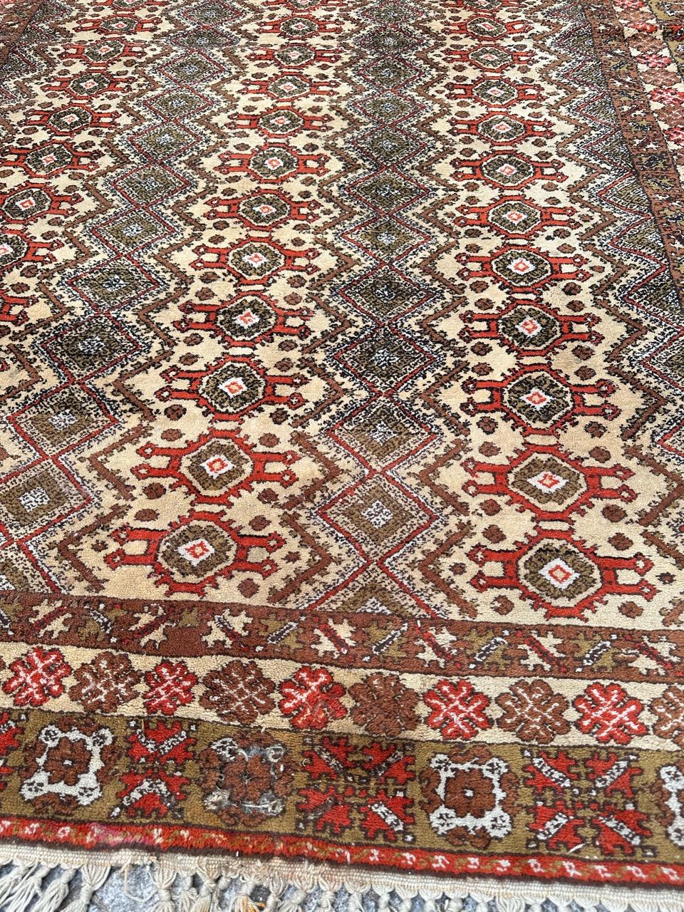 Pretty mid century Moroccan tribal rug For Sale 7