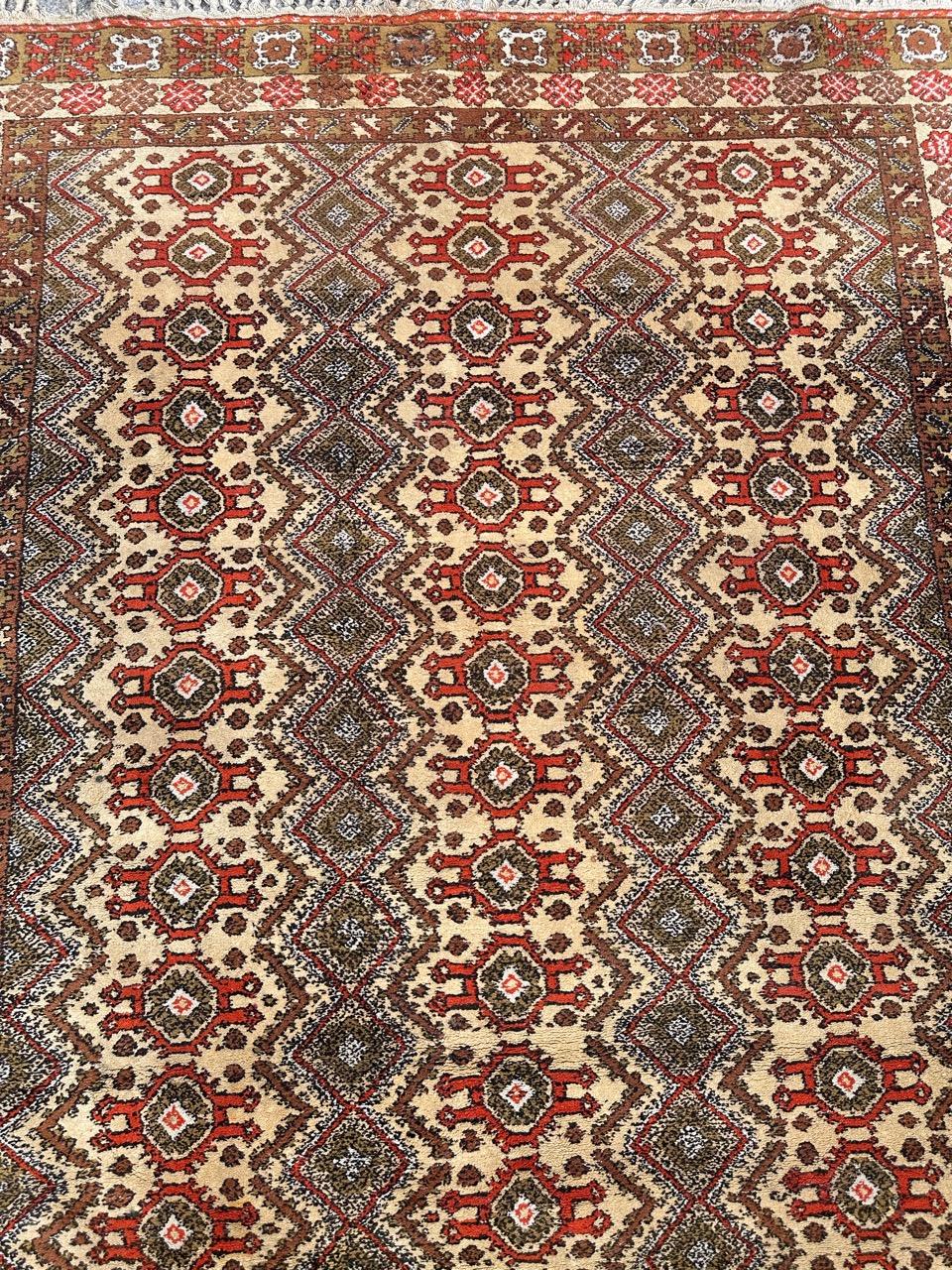 Hand-Knotted Pretty mid century Moroccan tribal rug For Sale
