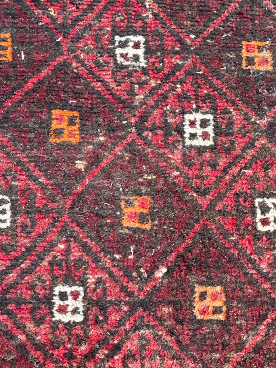 Tribal Jolie baluchon turkmène du milieu du siècle dernier en vente