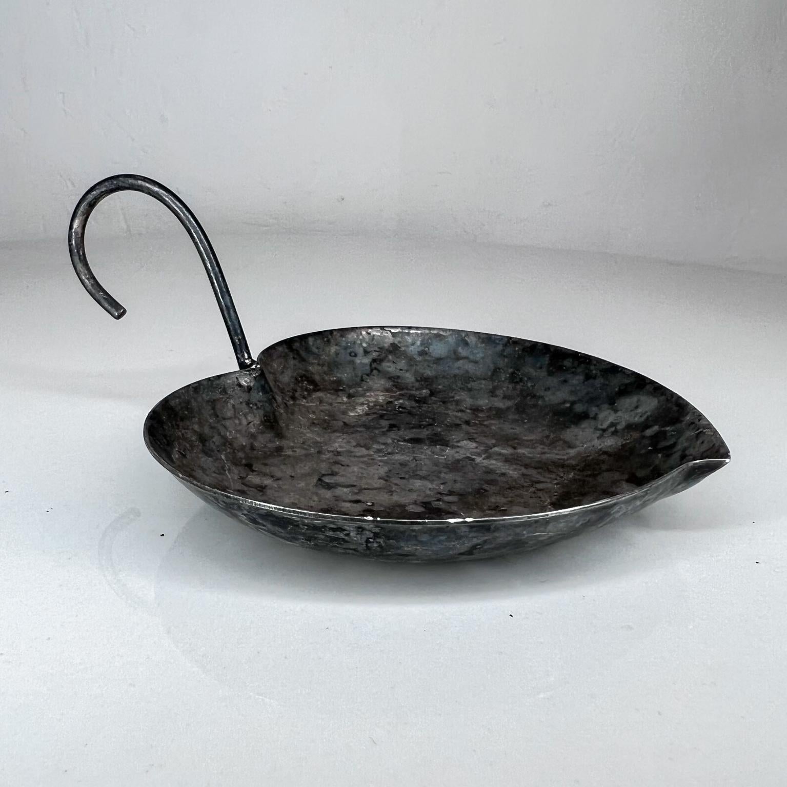  Modern Sculptural Heart Dish in Patinated Silverplate Set of Two For Sale 1