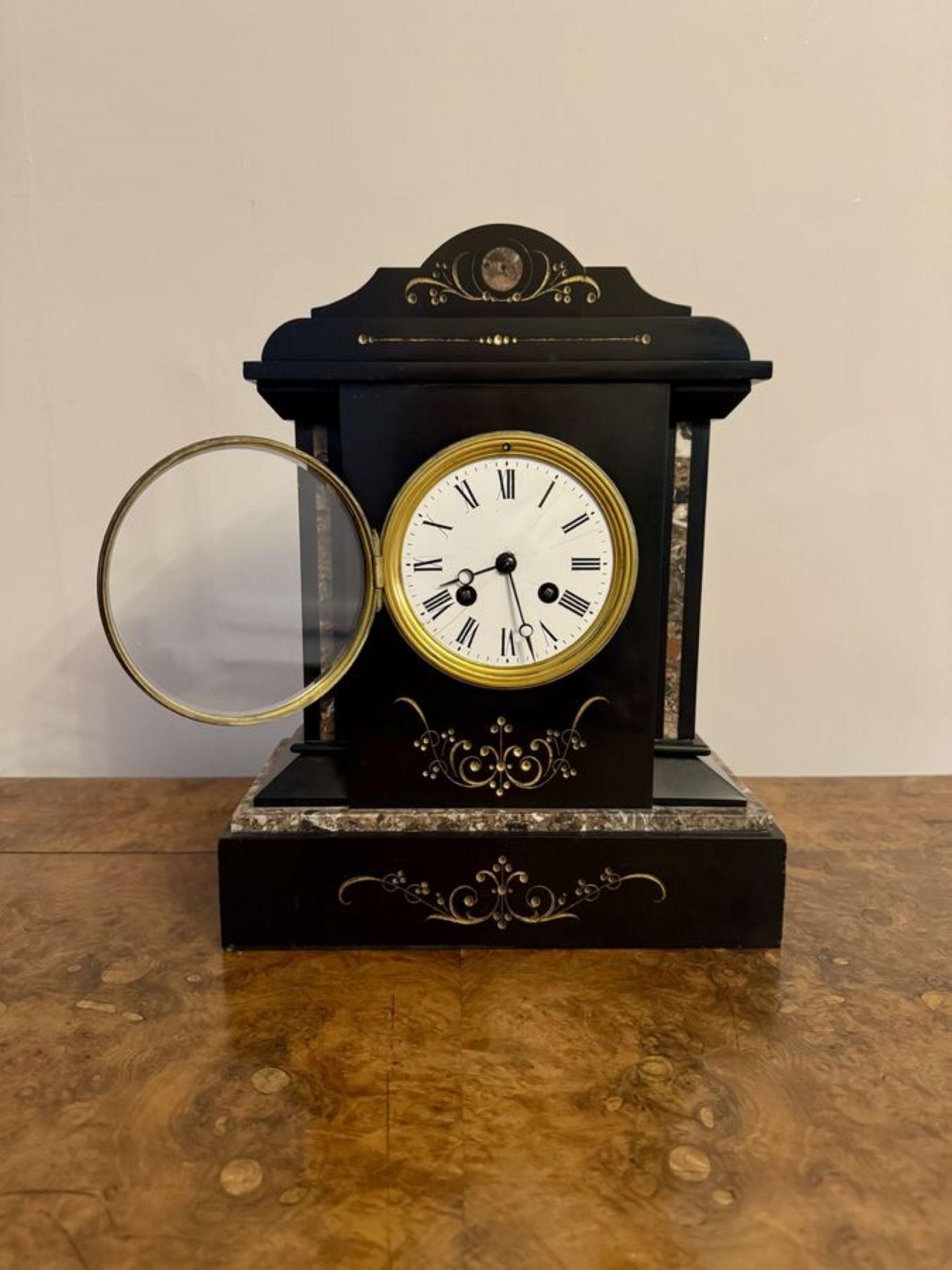 Bonito reloj de manto victoriano antiguo de ocho días de calidad 1