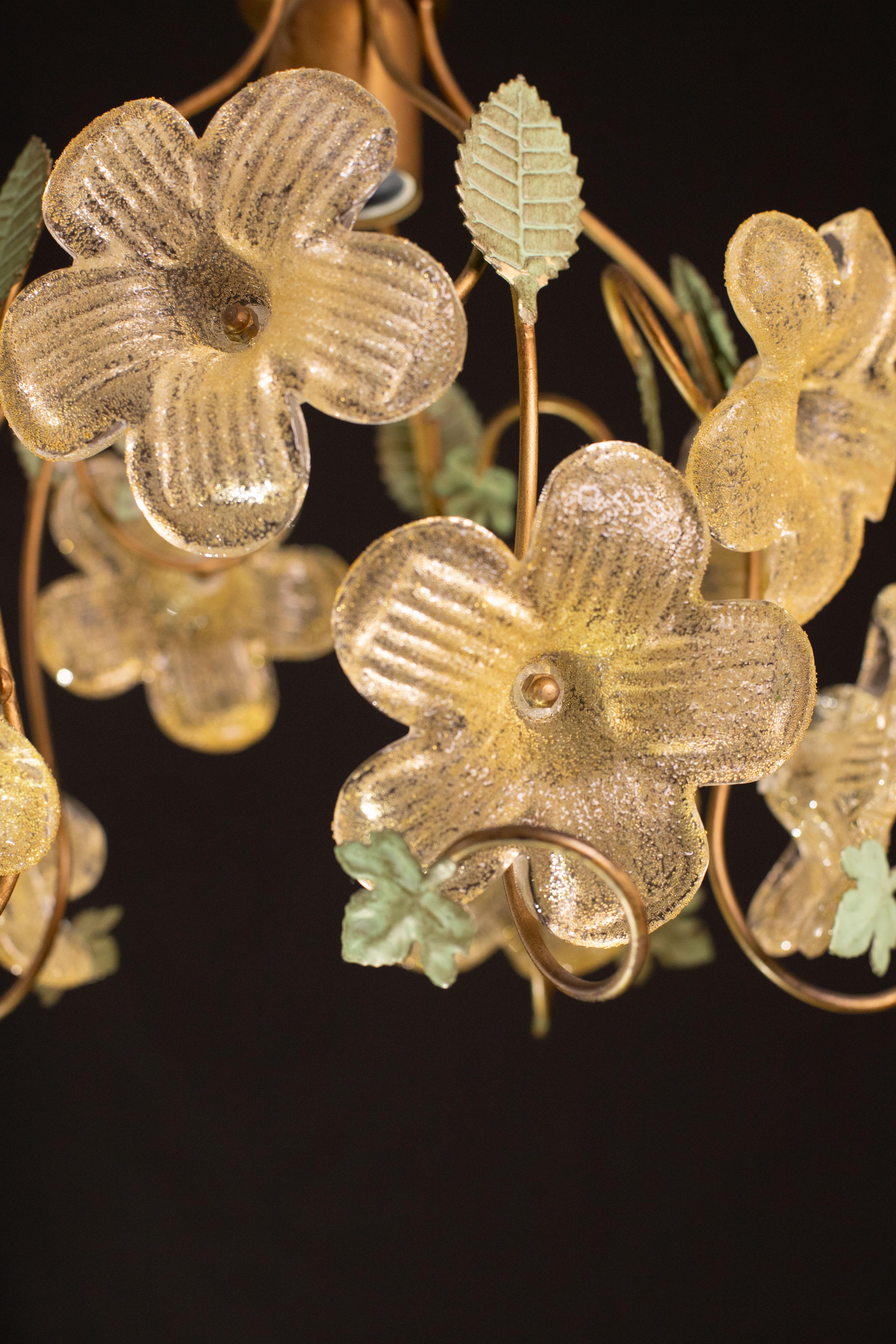 Pretty Set of 2 Murano Gold Flower, 1970 For Sale 10