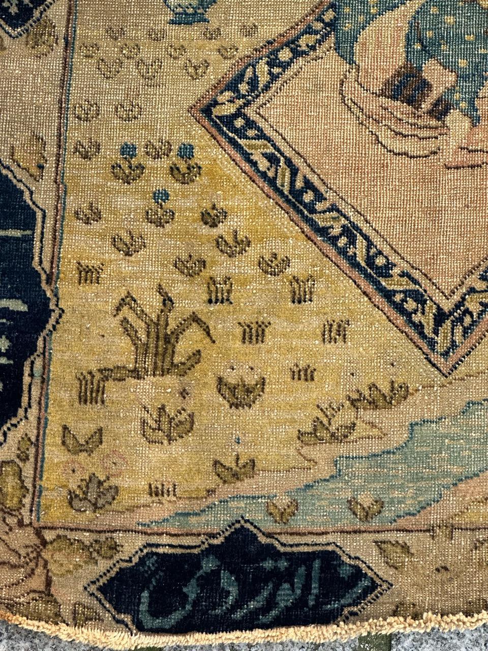 Grazioso piccolo tappeto Tabriz pittorico del XIX secolo in vendita 12