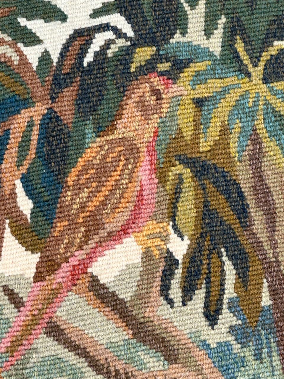 Schöner kleiner französischer Aubusson-Wandteppich des 20. Jahrhunderts im Angebot 4
