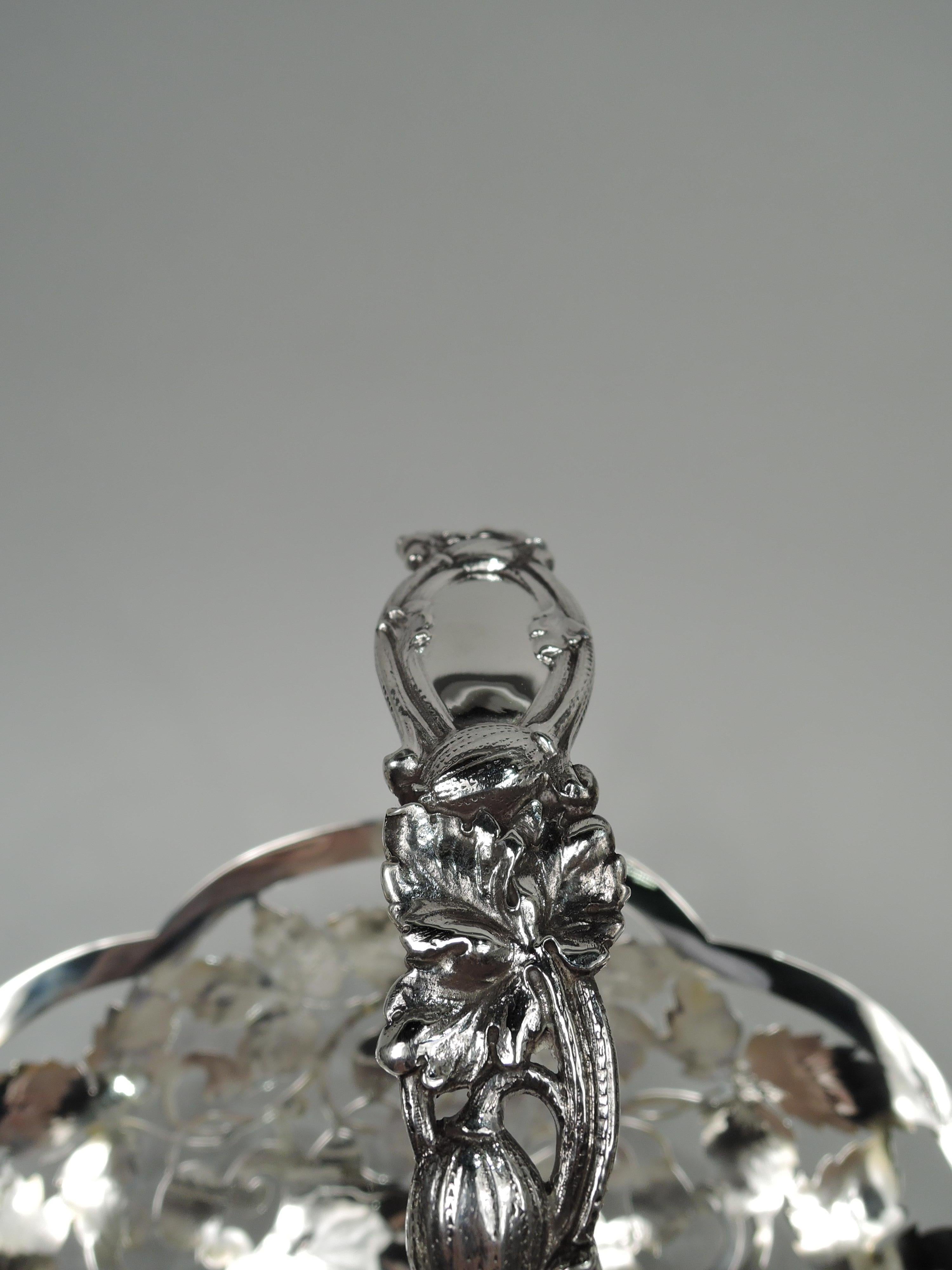American Pretty Tiffany Art Nouveau Sterling Silver Basket For Sale