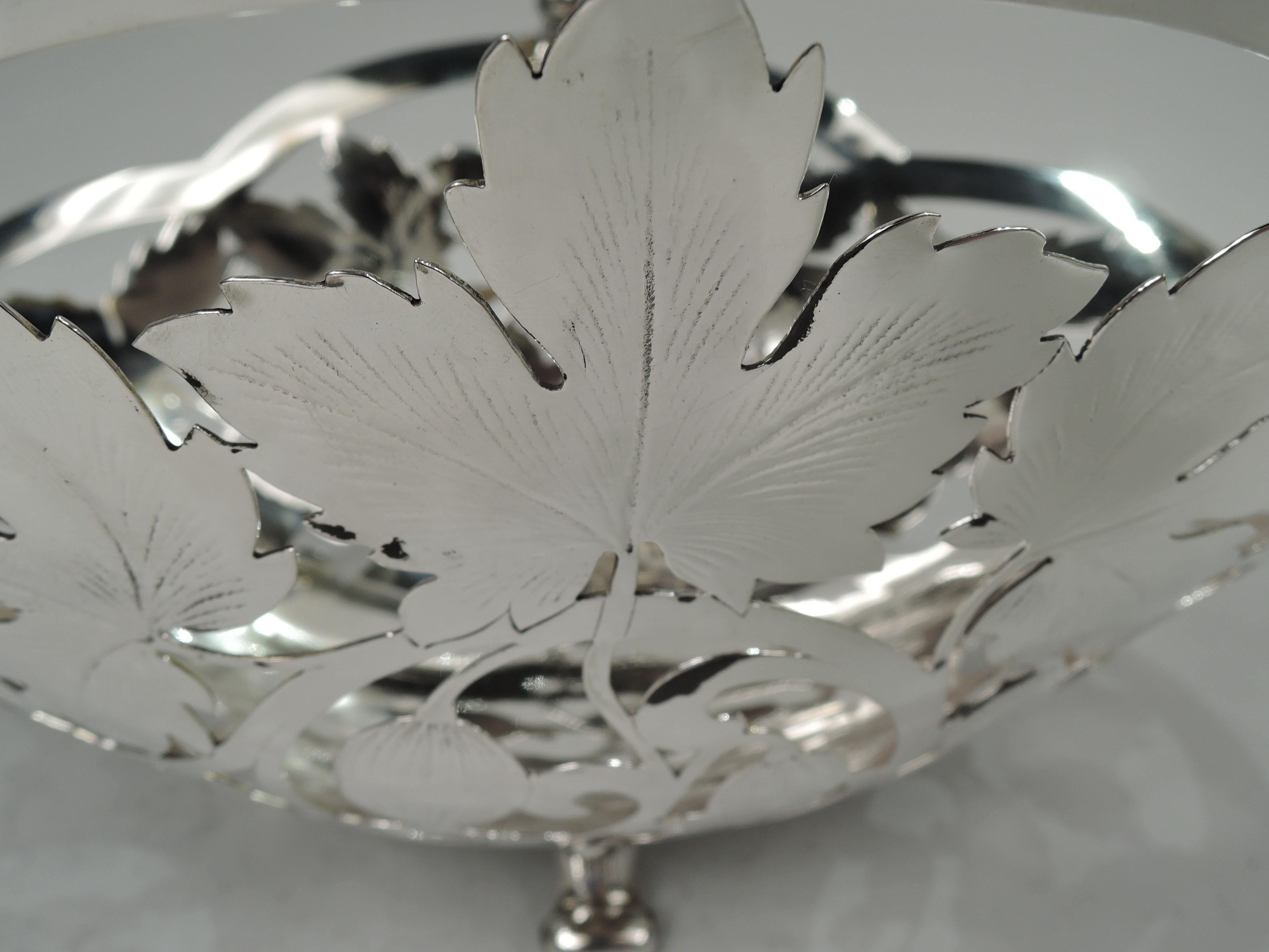 20th Century Pretty Tiffany Art Nouveau Sterling Silver Basket For Sale