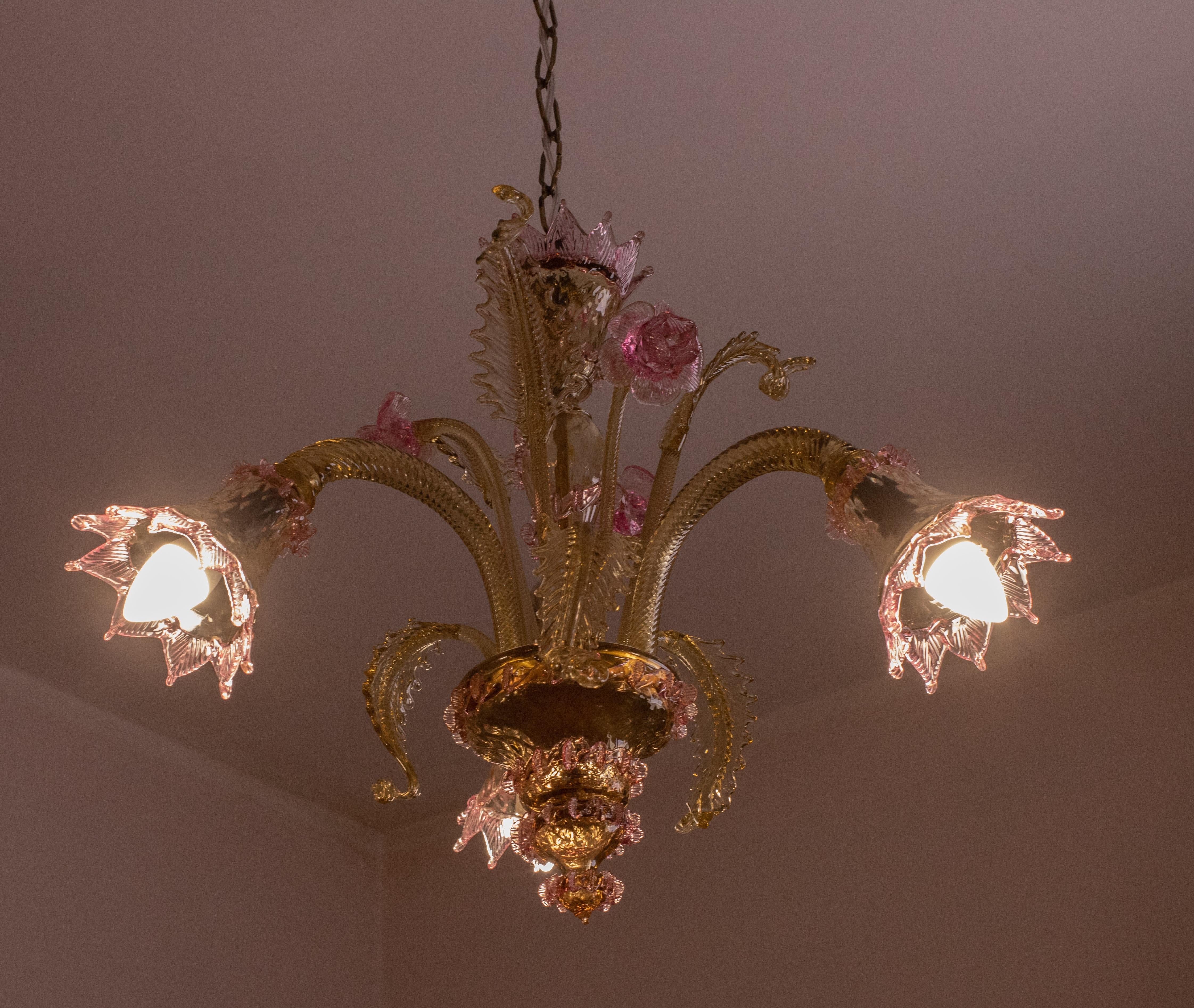 Pretty Venetian Chandelier, Pink and Gold Glass, 1950s For Sale 8