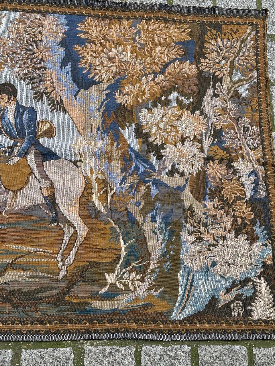 Schöner französischer Wandteppich im Vintage Aubusson-Stil mit einem schönen modernen Design, das eine Jagd mit einem Hund darstellt, im Stil der Jugendstil-Wandteppiche. und mit schönen Farben, ganz mit Wolle, Acryl und Baumwolle auf