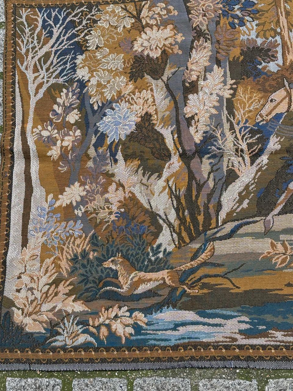 Pretty Vintage-Jacquard-Wandteppich im Aubusson-Stil, Jagd mit Hund (Maschinell gefertigt) im Angebot