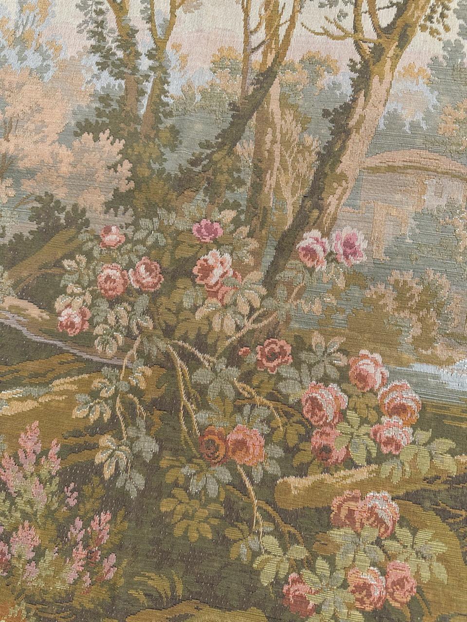 Schöner Jaquar-Wandteppich im Aubusson-Stil mit galanter Szene, Vintage im Angebot 12