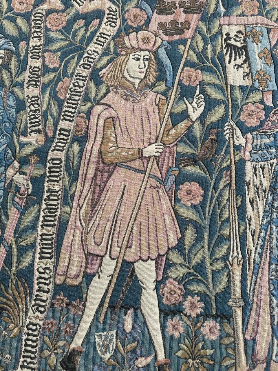 Fatto a macchina Grazioso arazzo jacquard d'epoca in stile museo medievale Aubusson in vendita