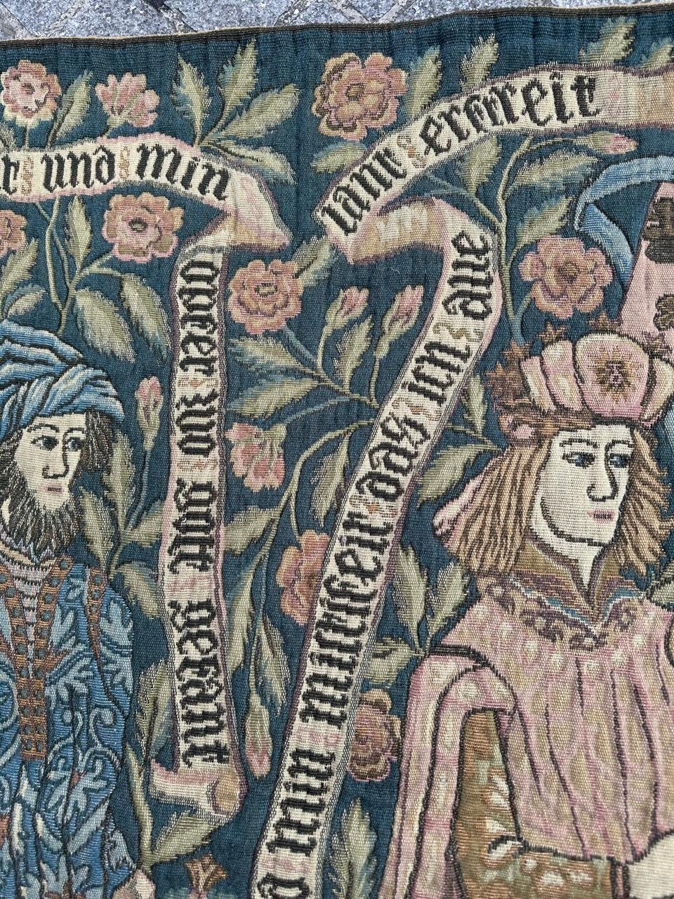 Grazioso arazzo jacquard d'epoca in stile museo medievale Aubusson In condizioni buone in vendita a Saint Ouen, FR