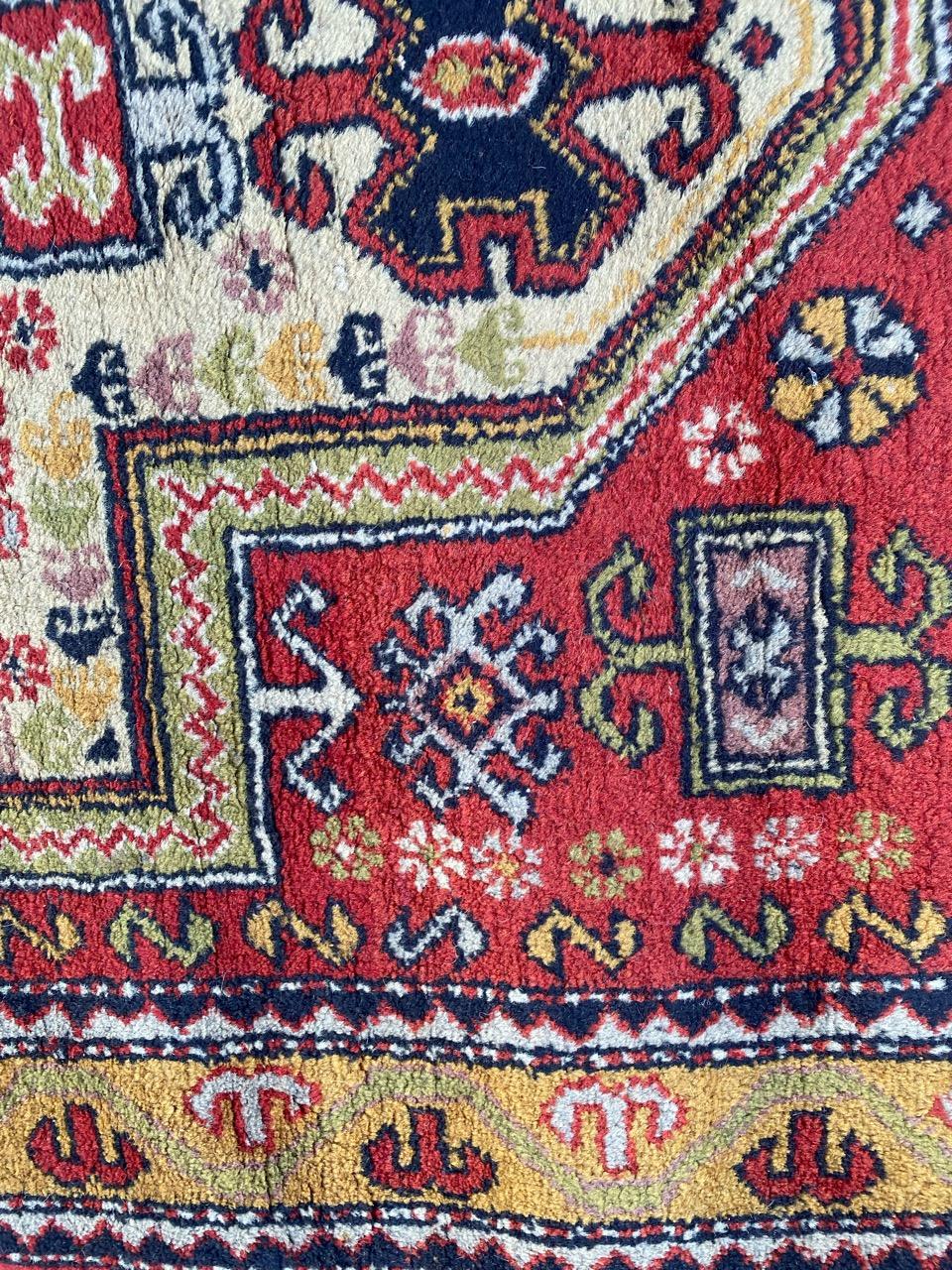 Cotton Bobyrug’s Pretty Vintage Azerbaïdjan Rug For Sale