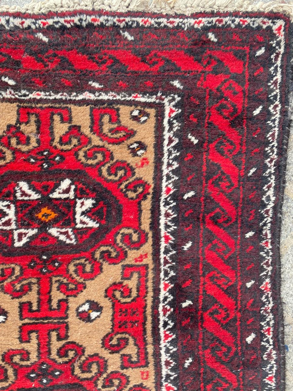 Bobyrug’s Pretty Vintage Baluch rug For Sale 4