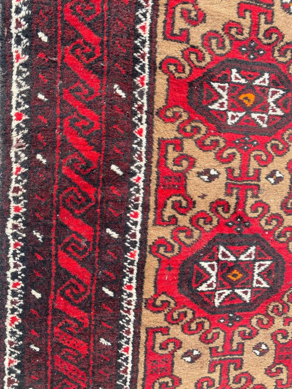 Bobyrug’s Pretty Vintage Baluch rug In Good Condition For Sale In Saint Ouen, FR