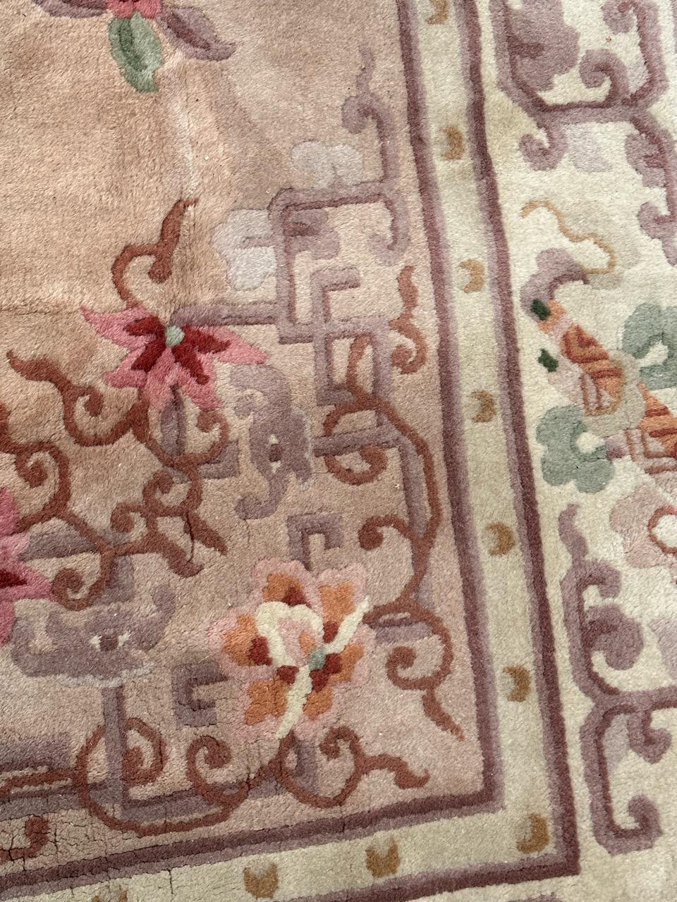 pretty vintage Chinese art deco design rug For Sale 3