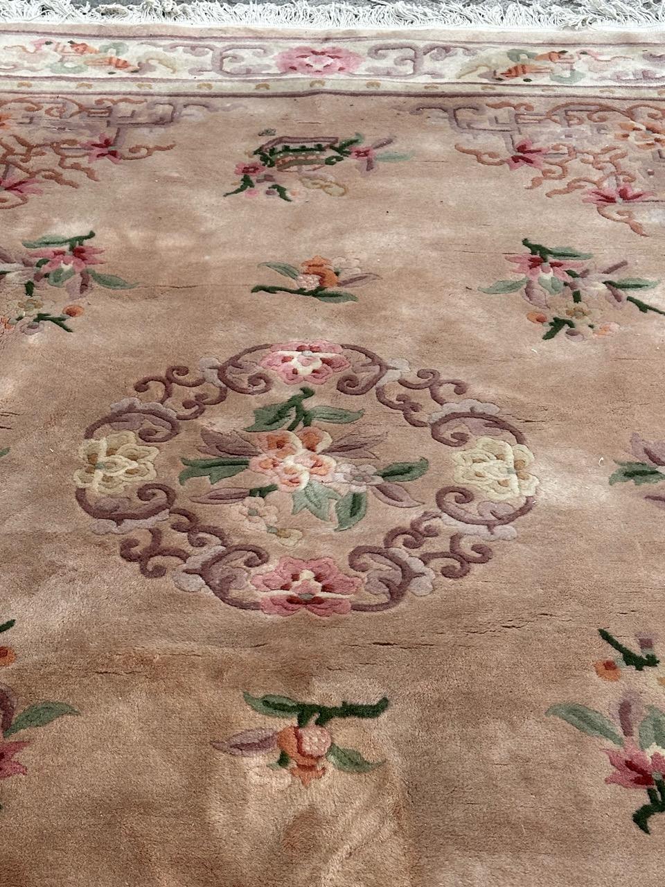 pretty vintage Chinese art deco design rug For Sale 5