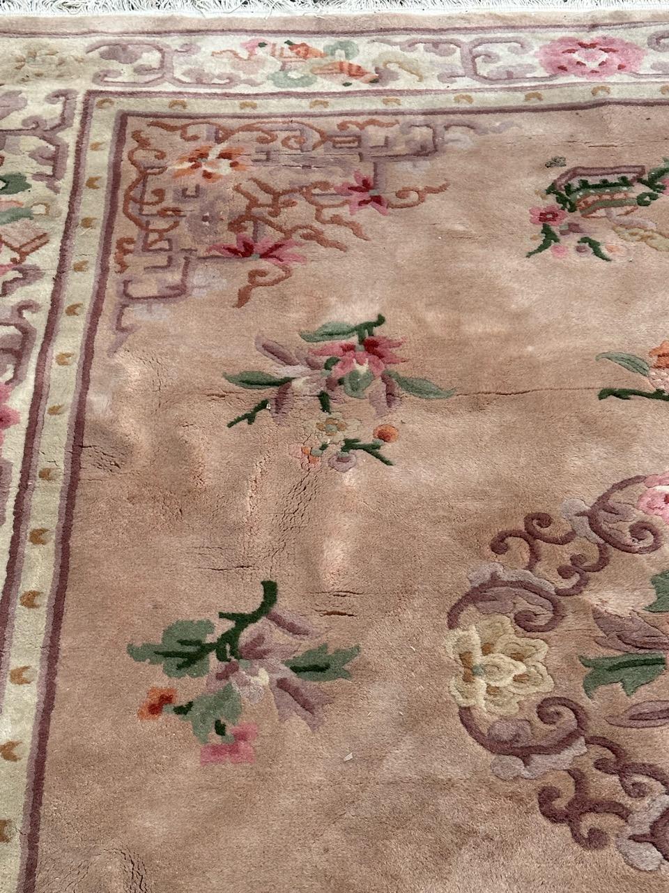 pretty vintage Chinese art deco design rug For Sale 6